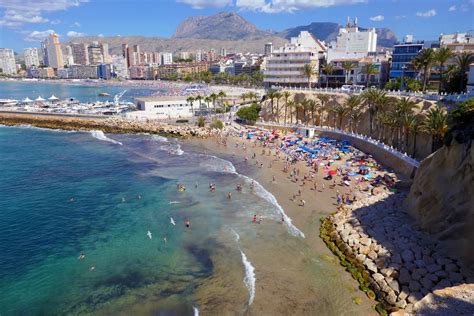 The best beaches in Benidorm - Full beach guide