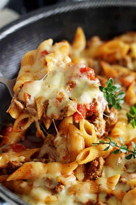 Cheesy One Pan Mince Pasta | Recipe Cart