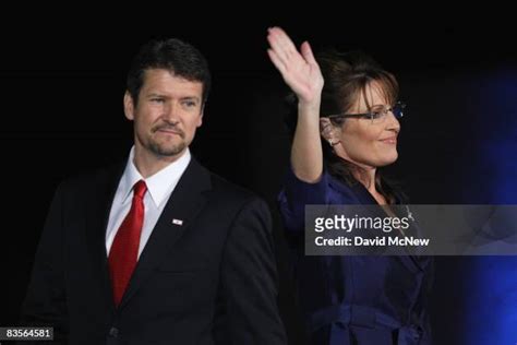 931 Todd Palin Photos & High Res Pictures - Getty Images