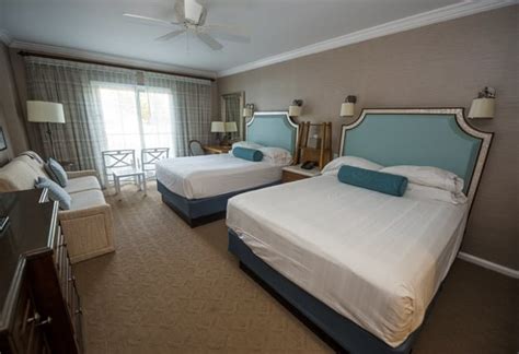 Photos & Thoughts: Beach Club's New Rooms - Disney Tourist Blog