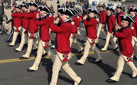 Nation’s capital honors veterans with parade down Constitution Avenue ...