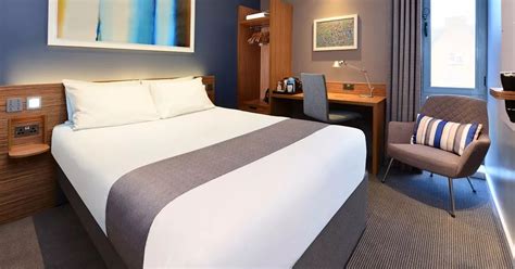 Travelodge launches mega Christmas sale with family rooms costing from ...