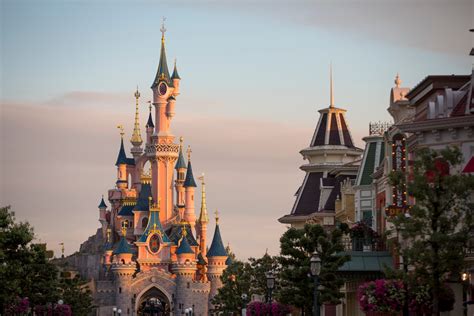 Paris DisneyLand – Euroventure Travel Shop