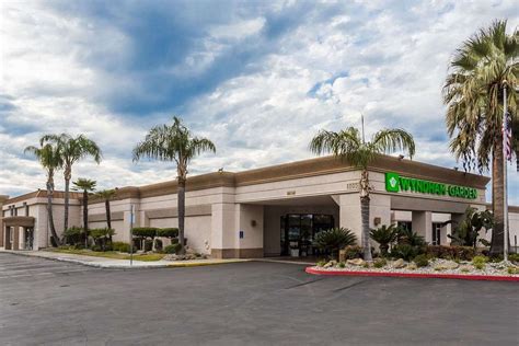 WYNDHAM GARDEN FRESNO AIRPORT $83 ($̶1̶3̶8̶) - Updated 2021 Prices ...