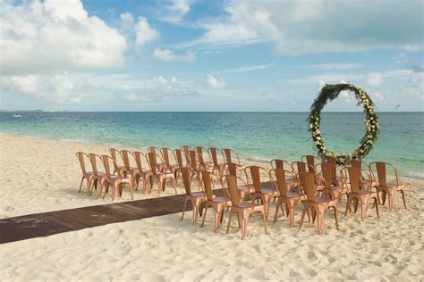 Destination Wedding Travel Agent | Plan Your Dream Wedding-Secrets Playa Mujeres Golf & Spa Resort