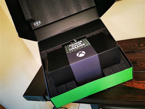 Xbox Series X Unboxing - Thurrott.com