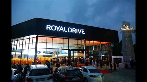 Royal Drive - Inaugural Full Video - Calicut Showroom - YouTube