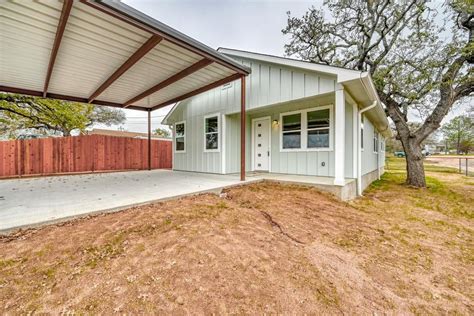 Kingsland, TX Real Estate - Kingsland Homes for Sale | realtor.com®