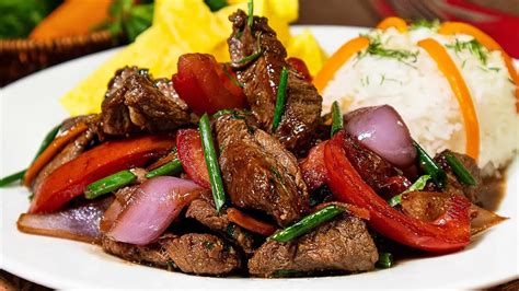 Cómo Hacer Lomo Saltado Peruano - Receta e Ingredientes.