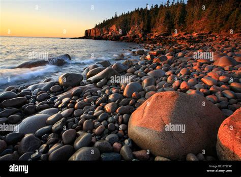 Sunrise, Otter Cliff, Acadia National Park, Maine, USA Stock Photo - Alamy