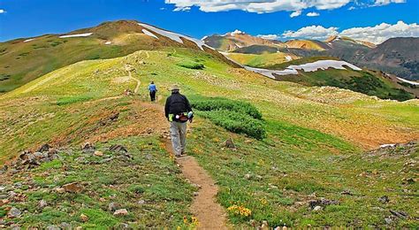 11 Best Hikes In The Rockies - WorldAtlas