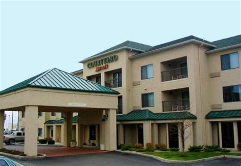 Courtyard by Marriott Dayton North - Hotel Reviews, Deals - Ohio ...