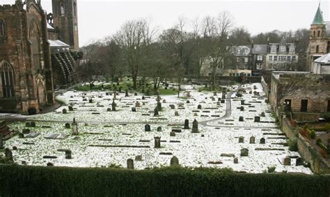 Burial yard, Dunfermline Abbey © Richard Sutcliffe cc-by-sa/2.0 ...