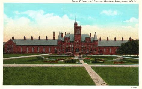 VINTAGE POSTCARD STATE Prison and Sunken Garden Marquette Michigan MI ...