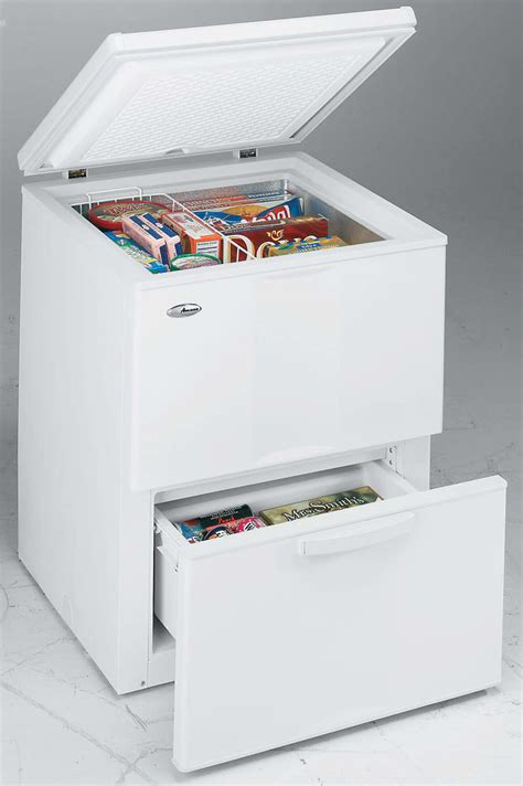 Amana AFC0507BW 4.6 Cu. Ft. DeepFreeze Chest Freezer with Easy Find Storage Drawer and Fast ...