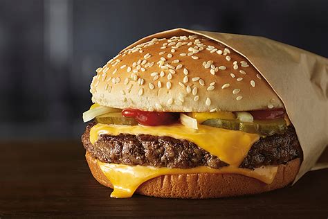 McDonald’s to Use Fresh Beef for Quarter Pounder Burgers - The New York ...