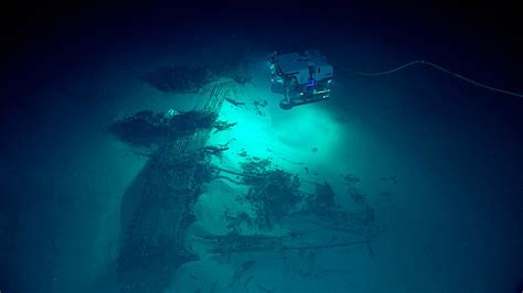 Pictures Of The Mariana Trench Underwater