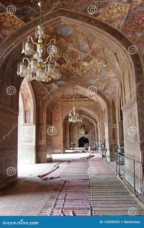 Masjid Wazir khan Interior stock image. Image of masjid - 12039545