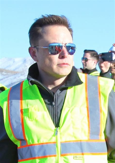 PsBattle: Elon Musk wearing Aviator sunglasses : r/photoshopbattles