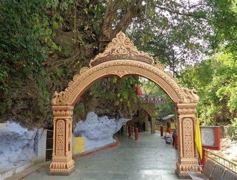 Tapkeshwar Mahadev Temple Dehradun, Facts & Timings