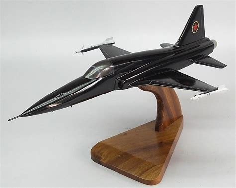 MiG-28 Top Gun Movie Fighter Aircraft Desktop Wood Model Big New | eBay