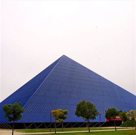 Walter Pyramid at Cal State Long Beach