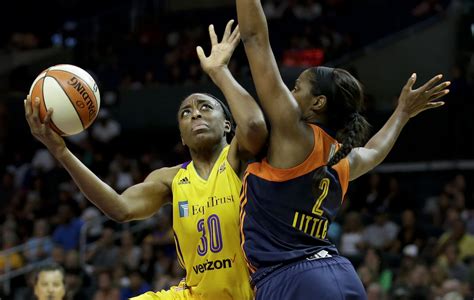 Los Angeles forward Nneka Ogwumike wins WNBA MVP; Sky's Elena Delle Donne fourth - Chicago Tribune