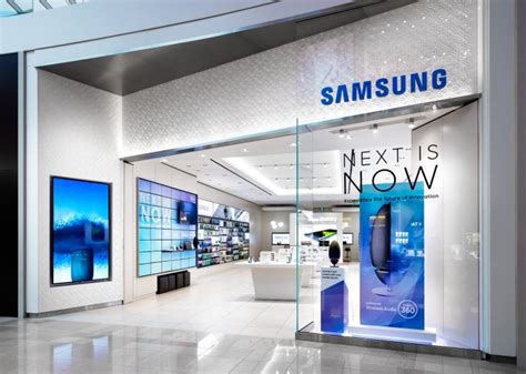 Samsung store at Sherway Gardens by Cutler, Toronto – Canada | Store ...