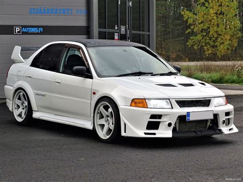 Pin by ELVIS on J D M Cars | Mitsubishi evolution, Mitsubishi lancer evolution, Mitsubishi evo