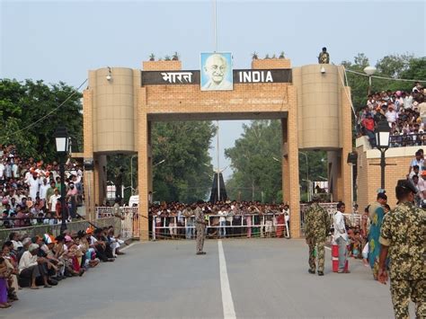 Wagah Border, Amritsar - Timings, History, Best Time to Visit