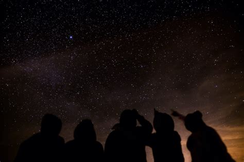 Go Stargazing - find stargazing locations and stargazing events