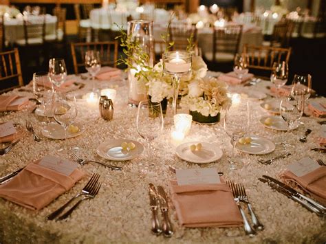 How To Choose The Right Wedding Centerpieces For Round Table? #1122 ...
