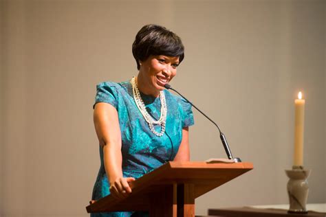 Muriel Bowser sworn in as D.C. mayor; pledges to make city healthier ...