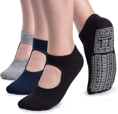 Non Slip Grip Yoga Socks for Women with Cushion for Pilates, Barre ...