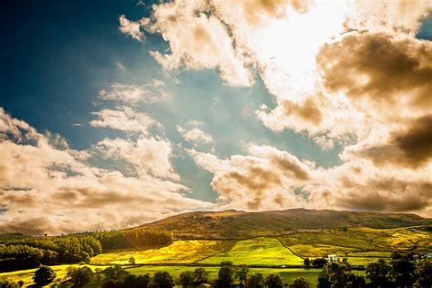 Beautiful Nature Walks In West Yorkshire - The Yorkshireman