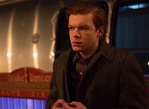 Cameron Monaghan Talks GothamSeason2, Joker, and More | Collider