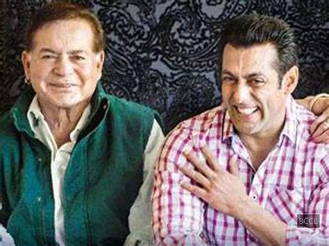 Salman Khan and father Salim Khan receive death threats | Filmfare.com