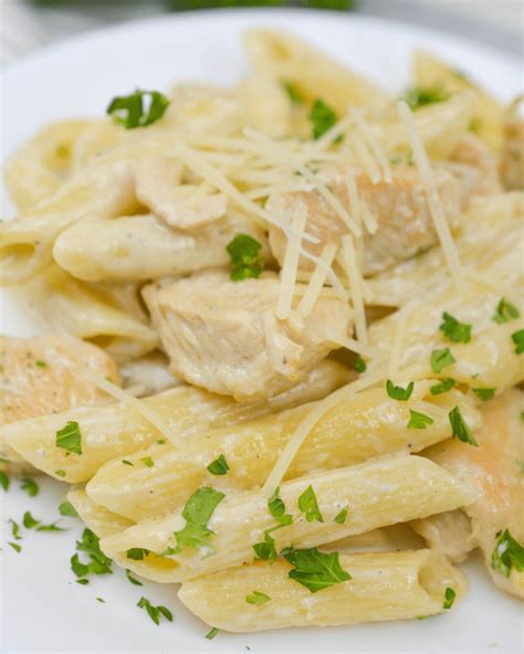 Chicken Gorgonzola Pasta - It Is a Keeper