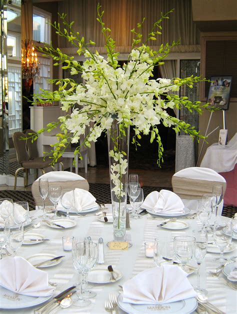 Stunning and elegant All-White Dendrobium Orchid Centerpiece - By Jacqu ...