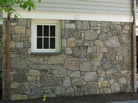 25+ best ideas about Stone veneer on Pinterest | Faux stone veneer ... | Stone siding exterior ...