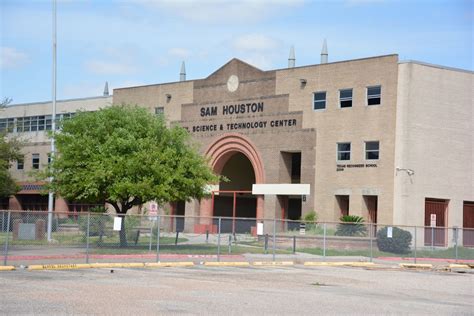 Sam Houston High School - Geoscience