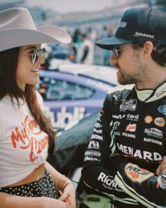 Ryan Blaney Girlfriend Gianna Tulio Age, Height, Wiki, Instagram