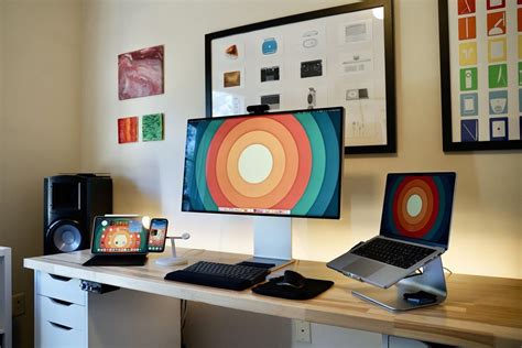 Apple Desk Setup in North Carolina, US