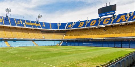 Boca Juniors Stadion / La Bombonera - Boca Juniors Stadium | Football Tripper - Boca juniors are ...