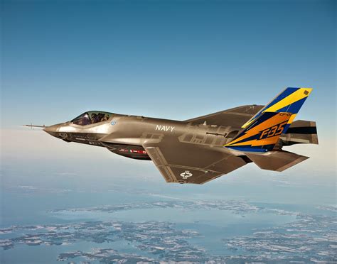 United States Naval Aircraft: F-35C Lightning II