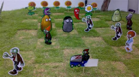 Plants VS Zombies on MY LAWN by guelpacq on DeviantArt