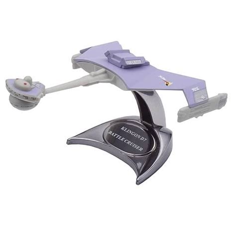 Star Trek Klingon D7 Battlecruiser Model Kit - Polar Lights - Star Trek ...