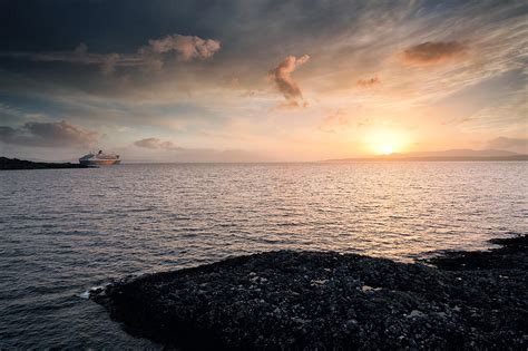 Oban Sunset Photograph by Grant Glendinning