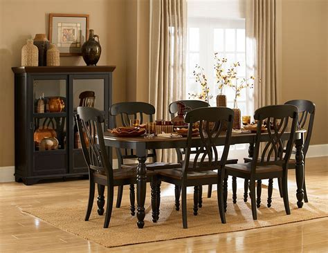 Ohana Black Rectangular Extendable Dining Room Set from Homelegance ...