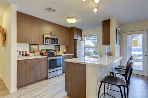 THE U APARTMENTS - Updated December 2024 - 67 Photos & 82 Reviews - 625 Cantrill Dr, Davis ...